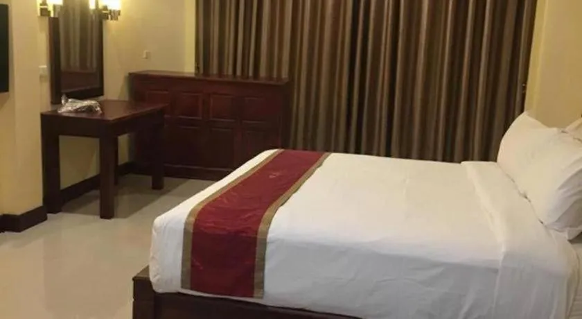 Bed in Pon Arena Hotel