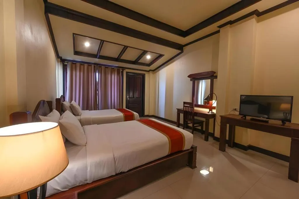 Bed in Pon Arena Hotel
