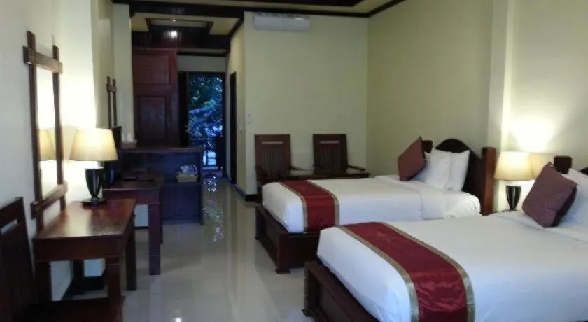 Bed in Pon Arena Hotel
