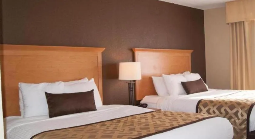 Bed in Best Western Locust Grove Inn & Suites