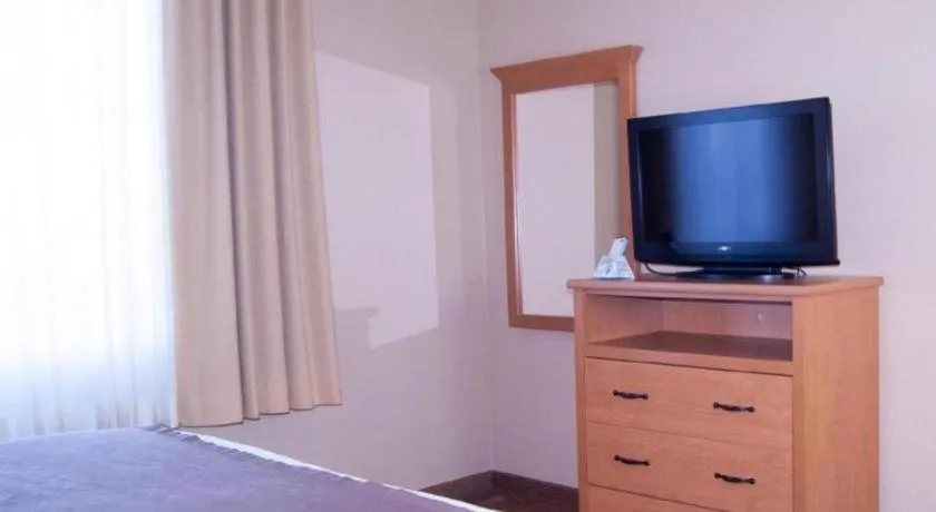 Bed in Best Western Locust Grove Inn & Suites