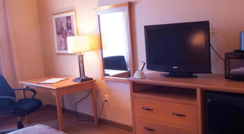 Best Western Locust Grove Inn & Suites