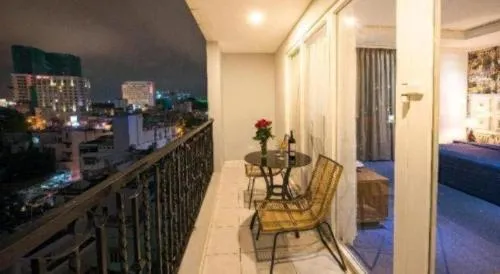 Golden Crown Hotel Saigon