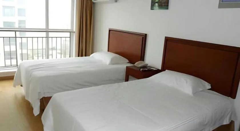 Bed in GreenTree Inn Weihai Liugongdao Wharf Qingdao North Road Express Hotel
