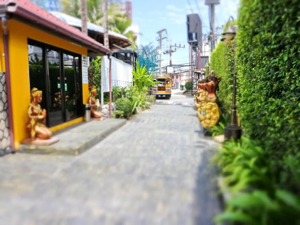 Kamala Tropical Garden Hotel