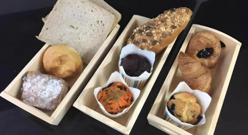 Kamala Tropical Garden Hotel