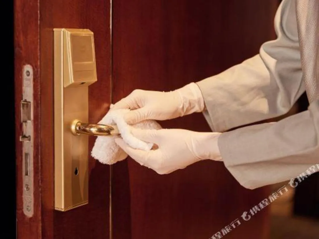 Xinghe Xinfeng Hotel Railway Station & Bus Station Branch