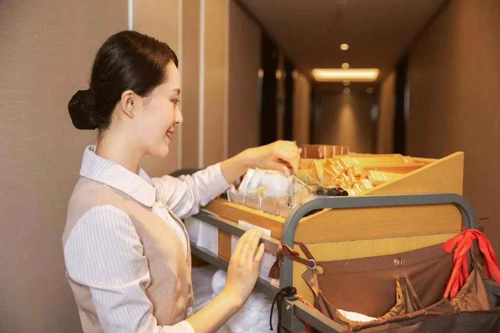 Xinghe Xinfeng Hotel Railway Station & Bus Station Branch