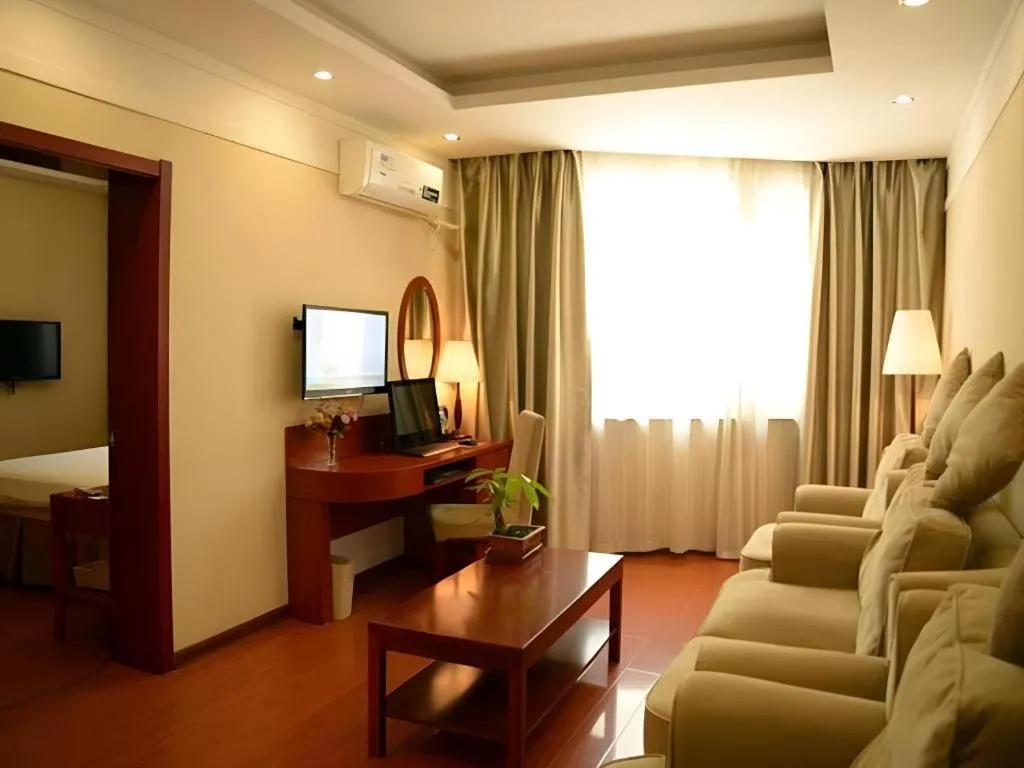 GreenTree Inn Jinan Quancheng Hotel