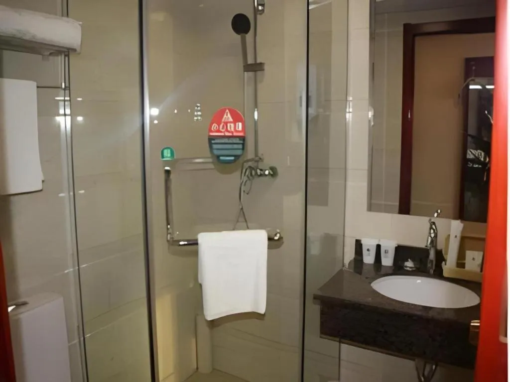 GreenTree Inn Jinan Quancheng Hotel