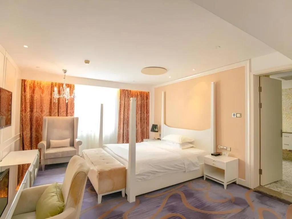 Bed in Fuzhou Fliport Garden Hotel