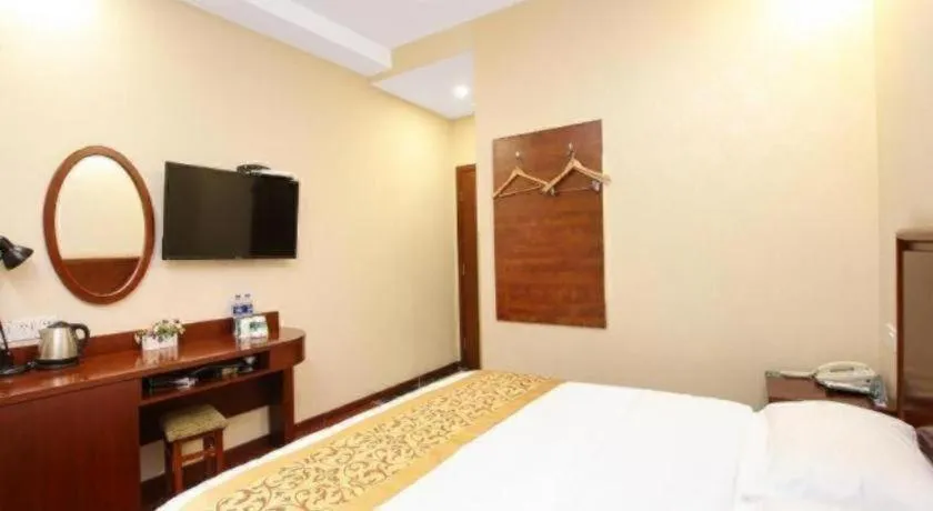 Bed in GreenTree Inn JiangSu NanJing South Railway Station South Square Express Hotel