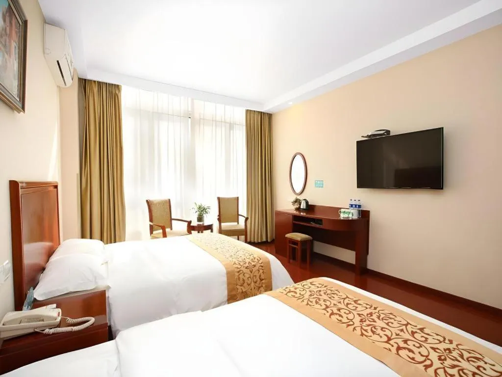 Bed in GreenTree Inn JiangSu NanJing South Railway Station South Square Express Hotel