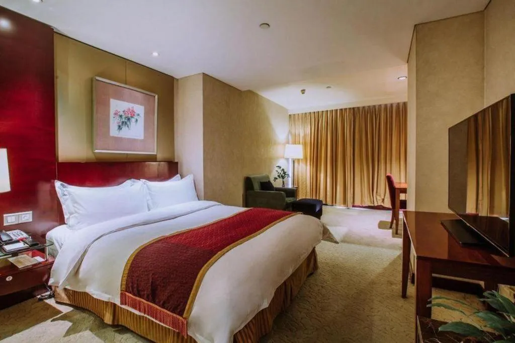 Bed in Shanxi World Trade Hotel