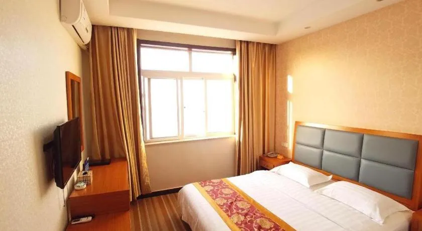 Bed in 169 Business Hotel