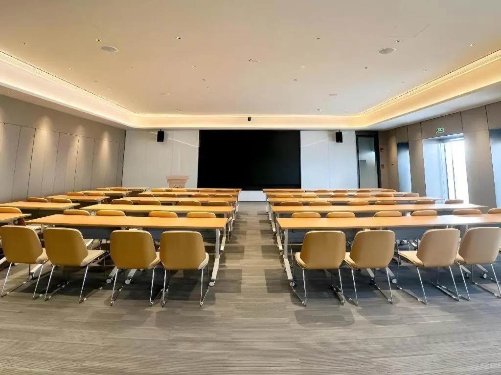 JI Hotel Guangzhou Tianhe East Railway Station