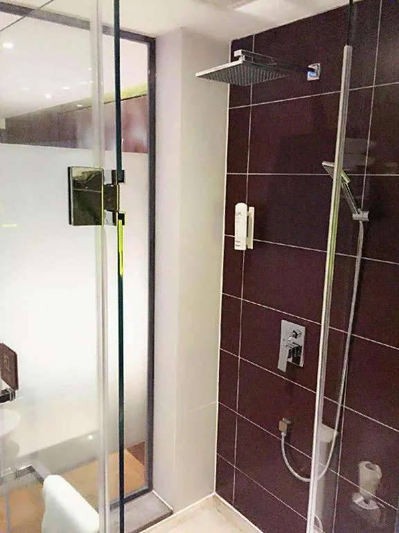 IU Hotel Tianjin Tianta Scenic Spot Wujiayao Metro Station