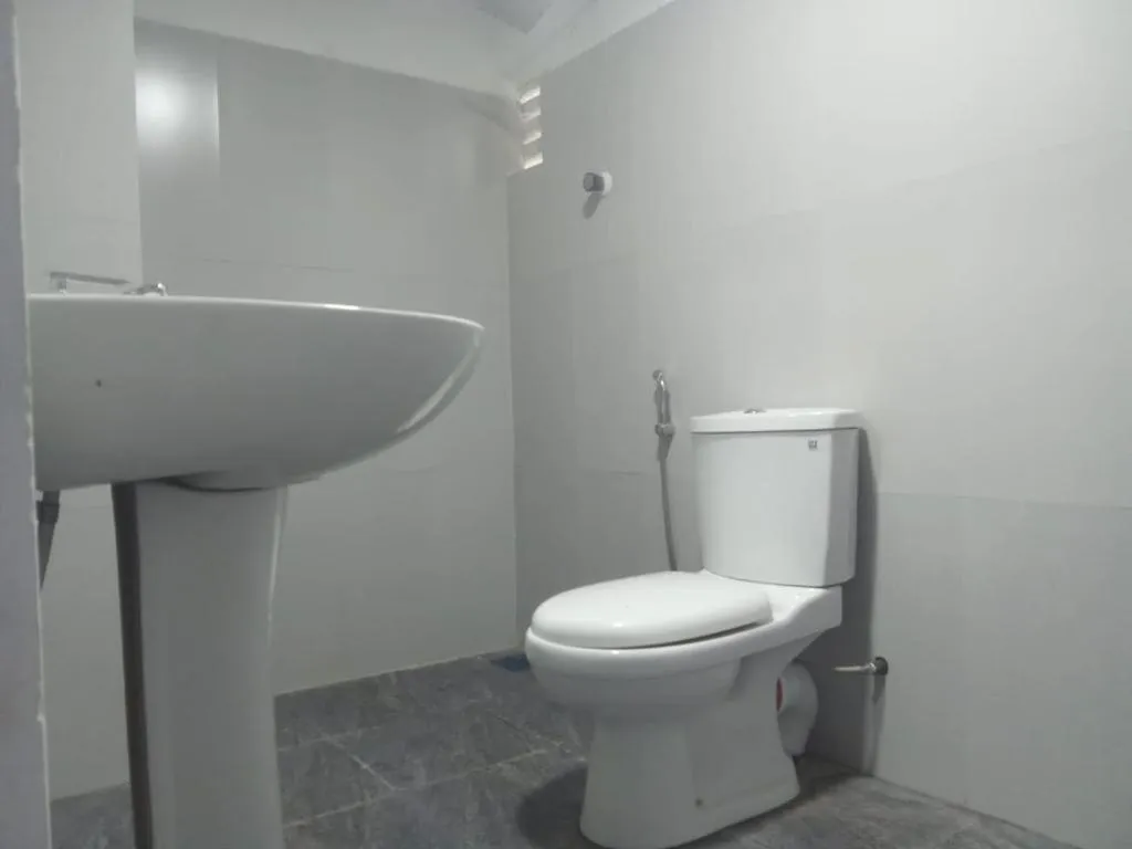 Riverside Hotel Colombo