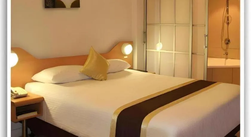 Peninsula International Hotel