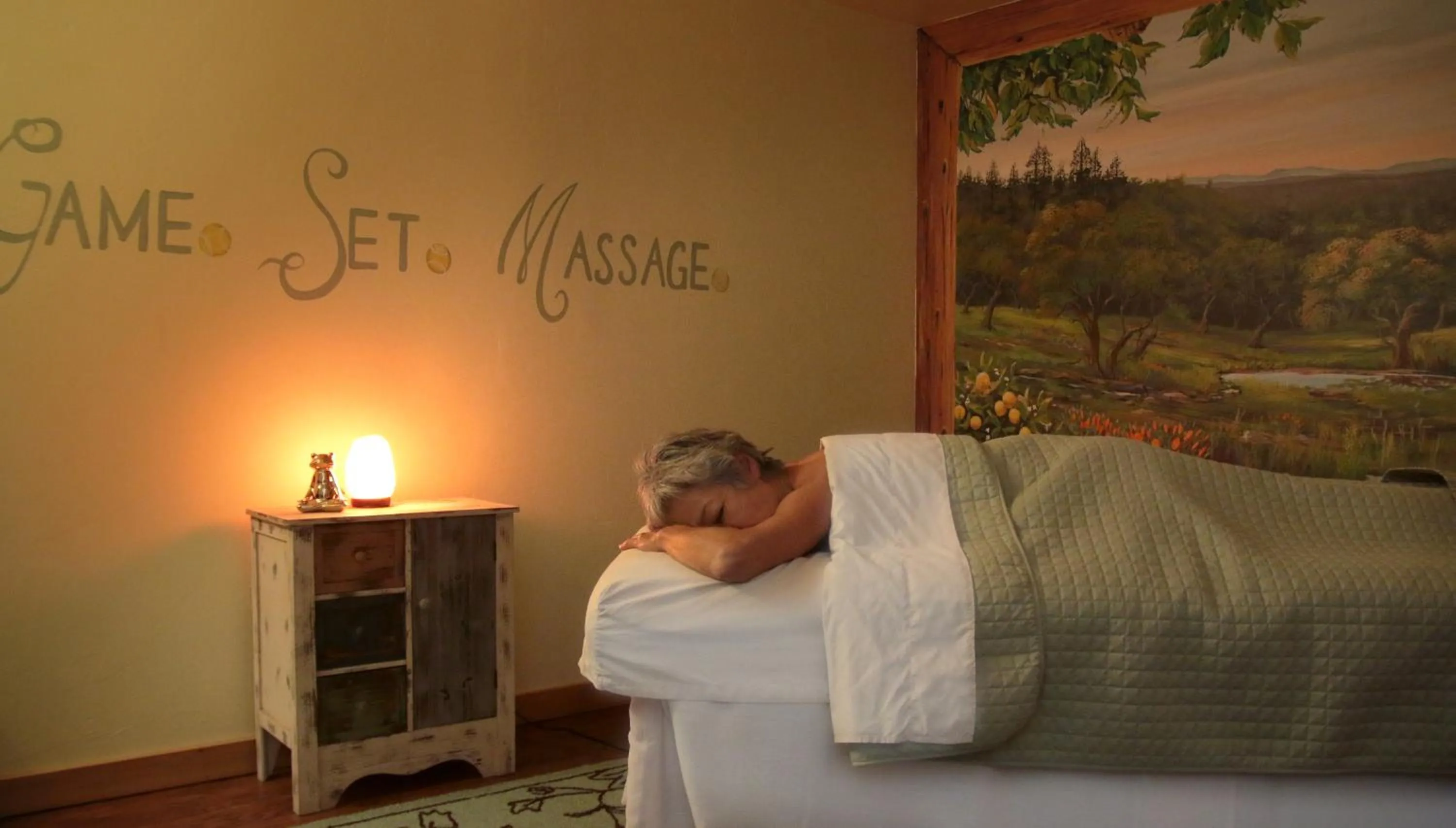 Massage in Courtwood Inn