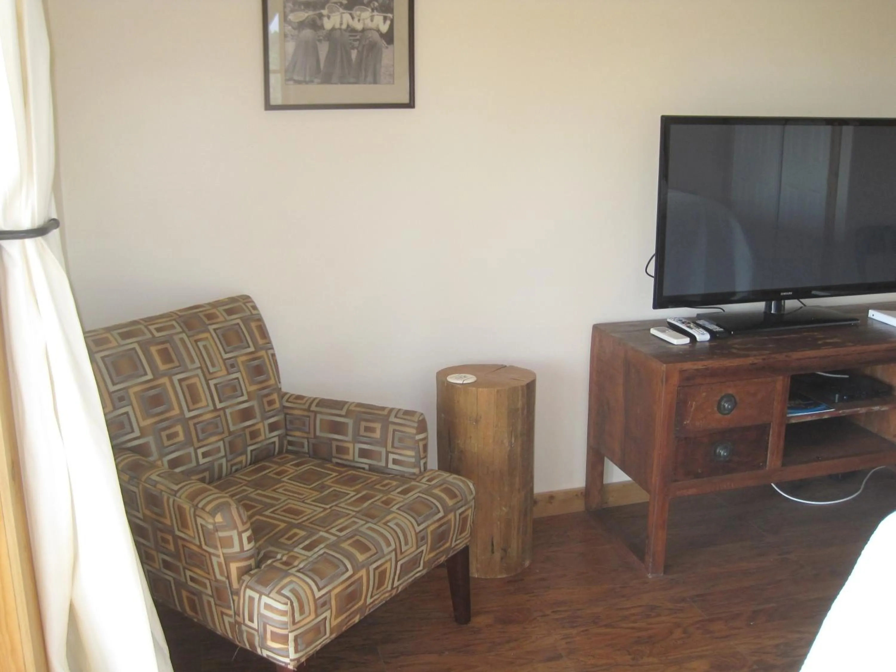 Seating area in Courtwood Inn