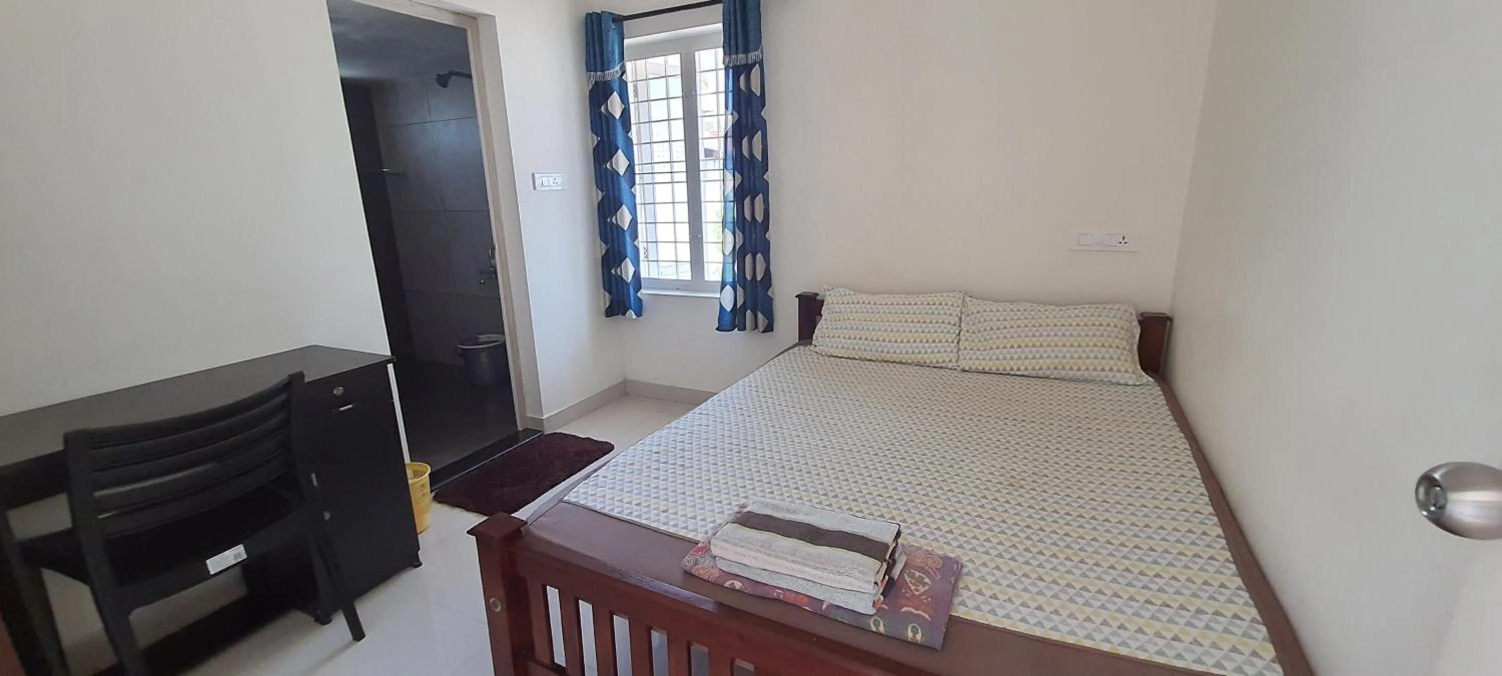 Bed in The Pod Cochin Homestay