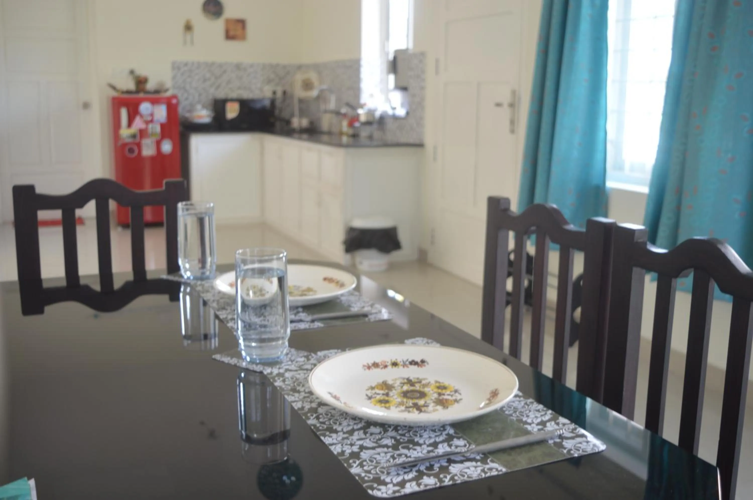 Restaurant/places to eat in The Pod Cochin Homestay