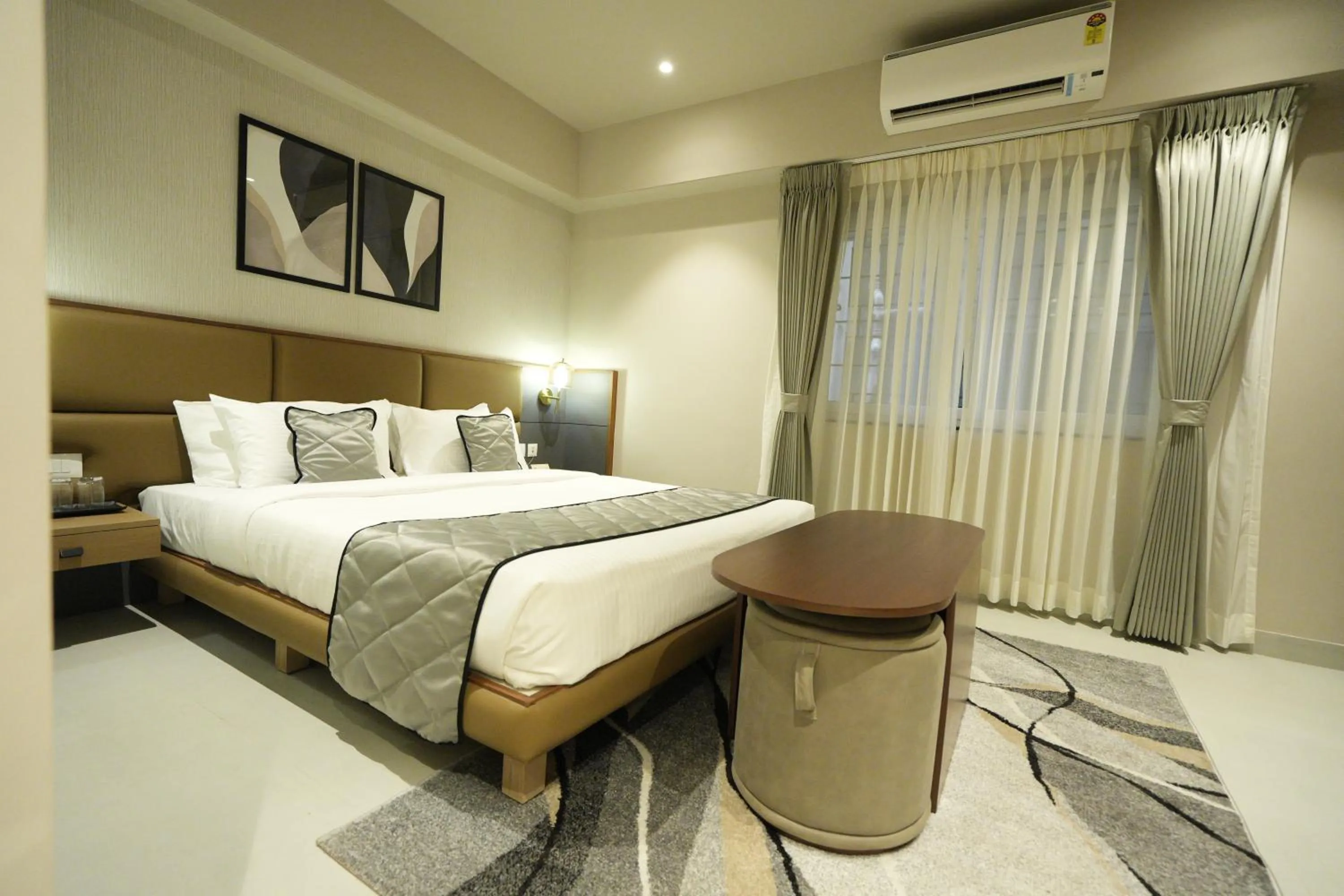 Bed in SIVANTA by BOMBAY GROUP OF HOTELS NAGPUR