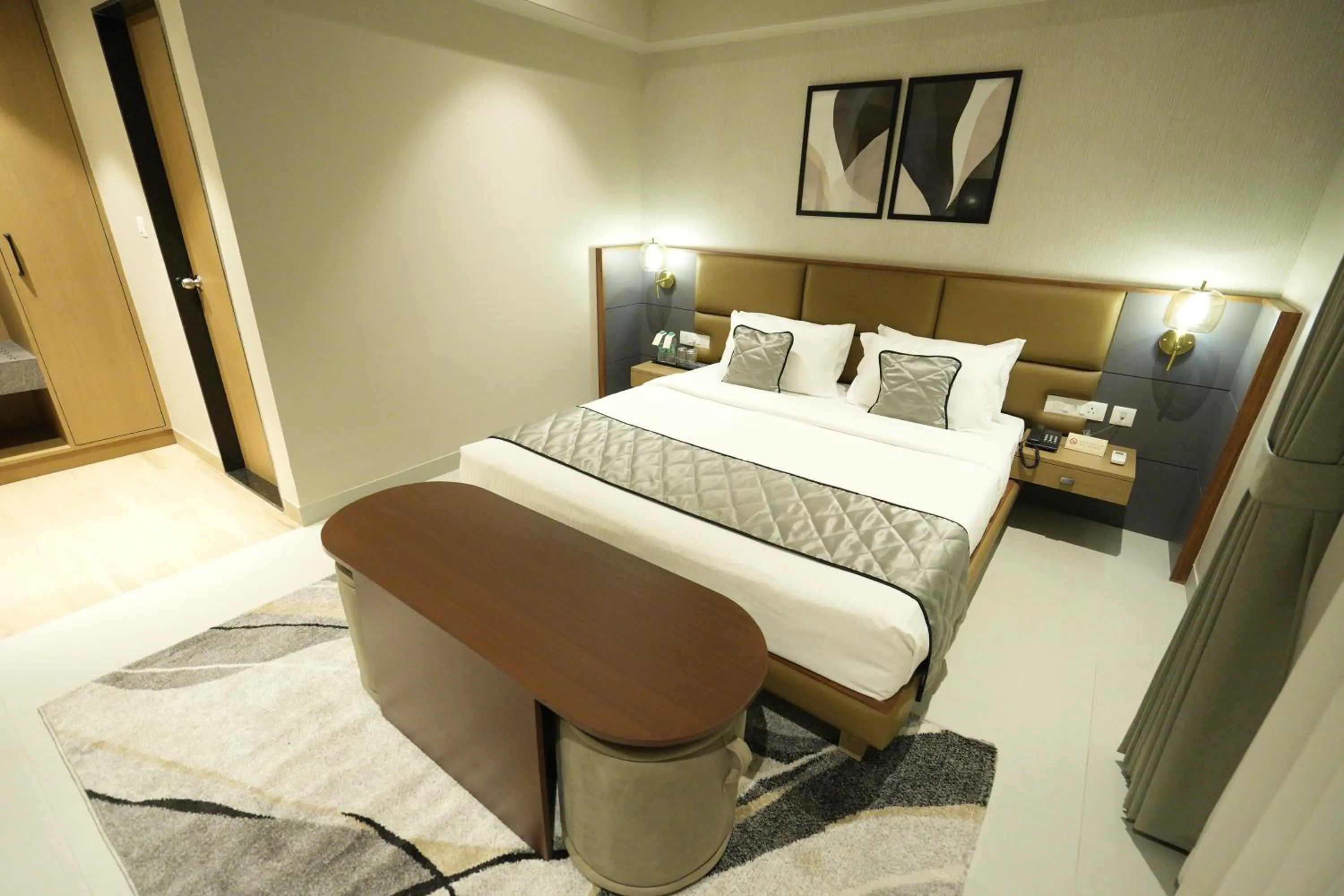 Bed in SIVANTA by BOMBAY GROUP OF HOTELS NAGPUR