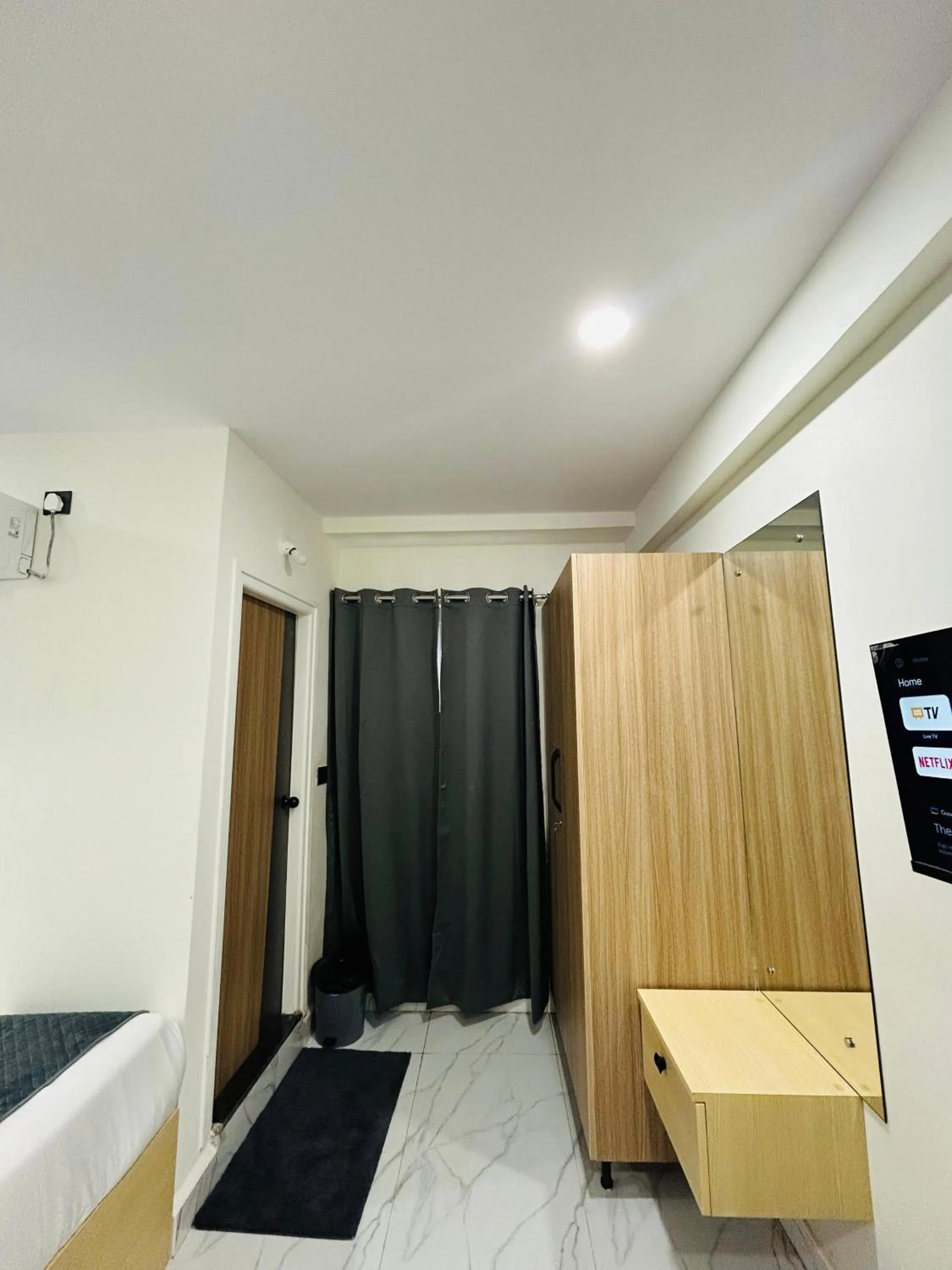 Photo of the whole room, Bed in Wildwings Premium Madhapur