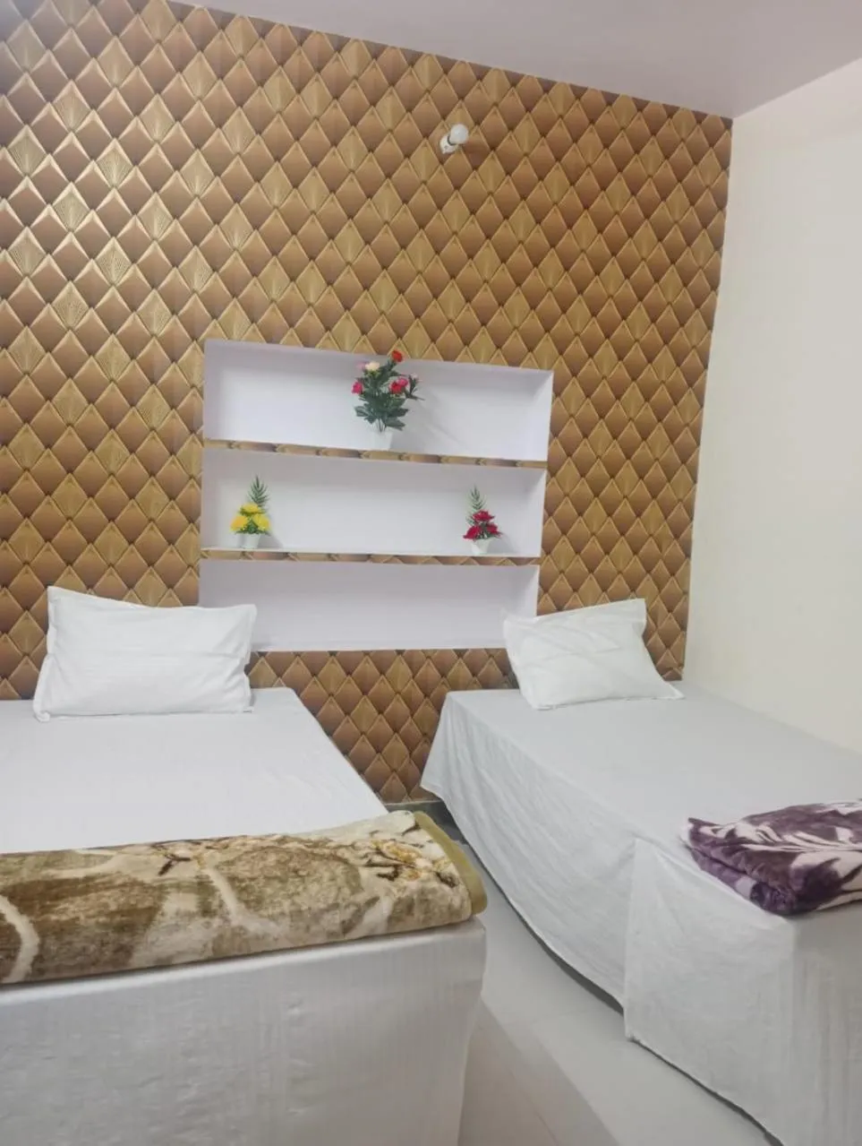 Bed in Rudra Guest House