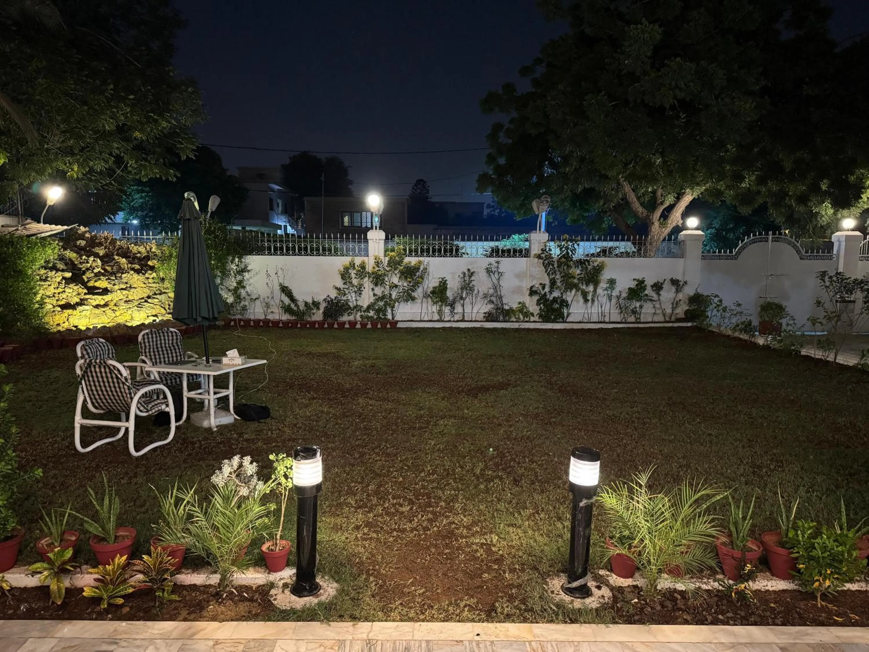 Garden in White House Karachi