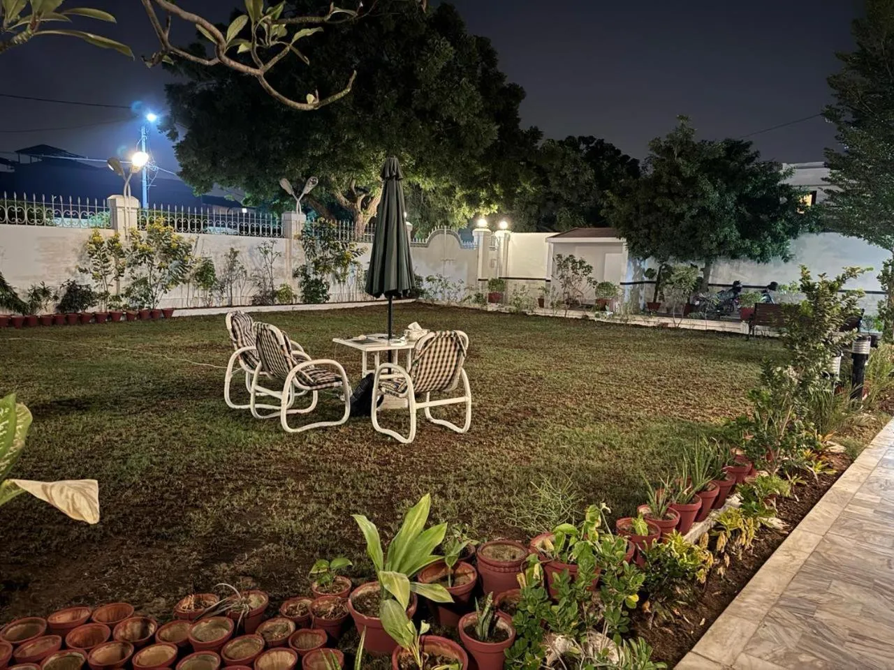 Garden in White House Karachi