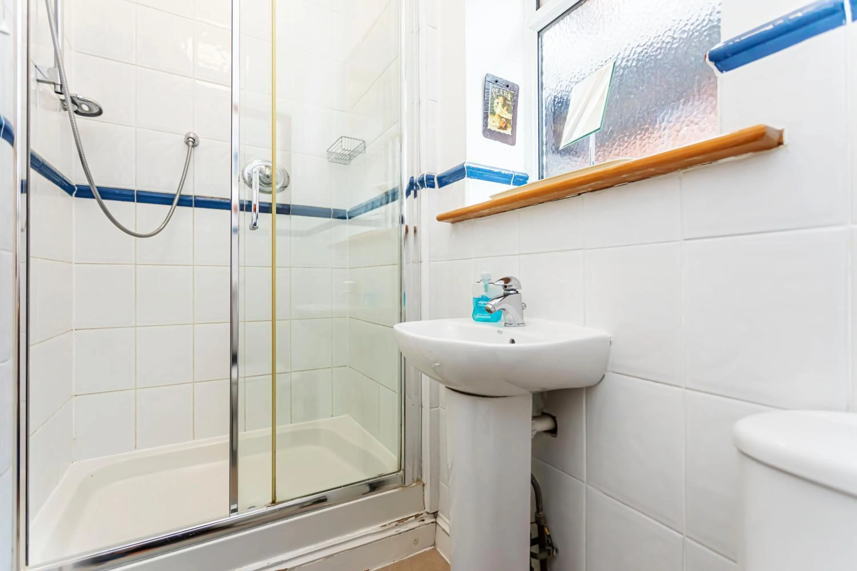 Bathroom in The Ravensbourne Hotel