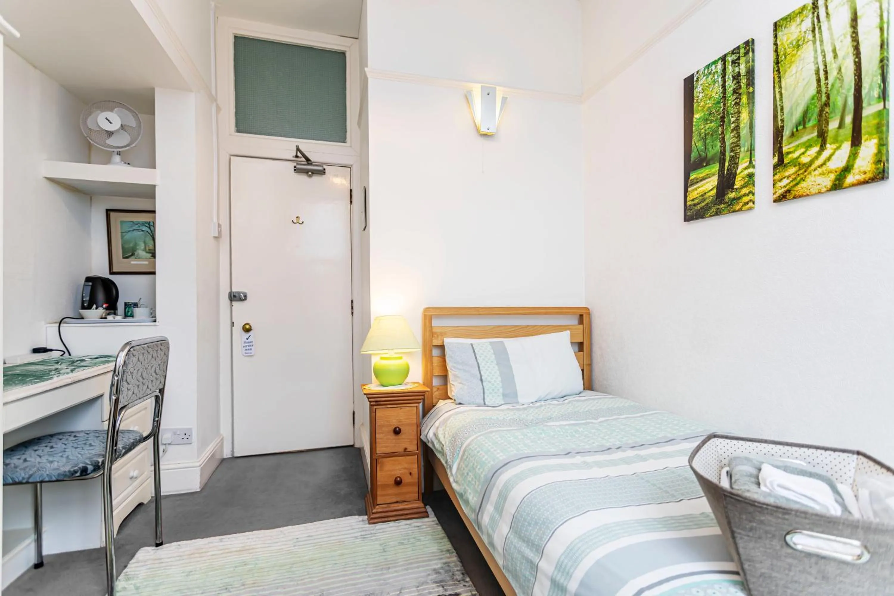 Bedroom, Bed in The Ravensbourne Hotel