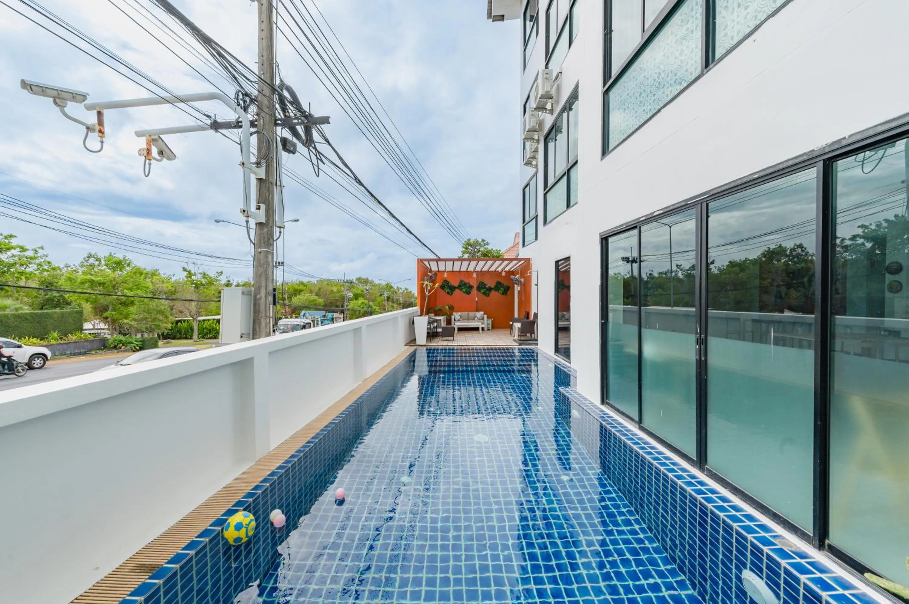 De Blue Sea Rawai Hotel