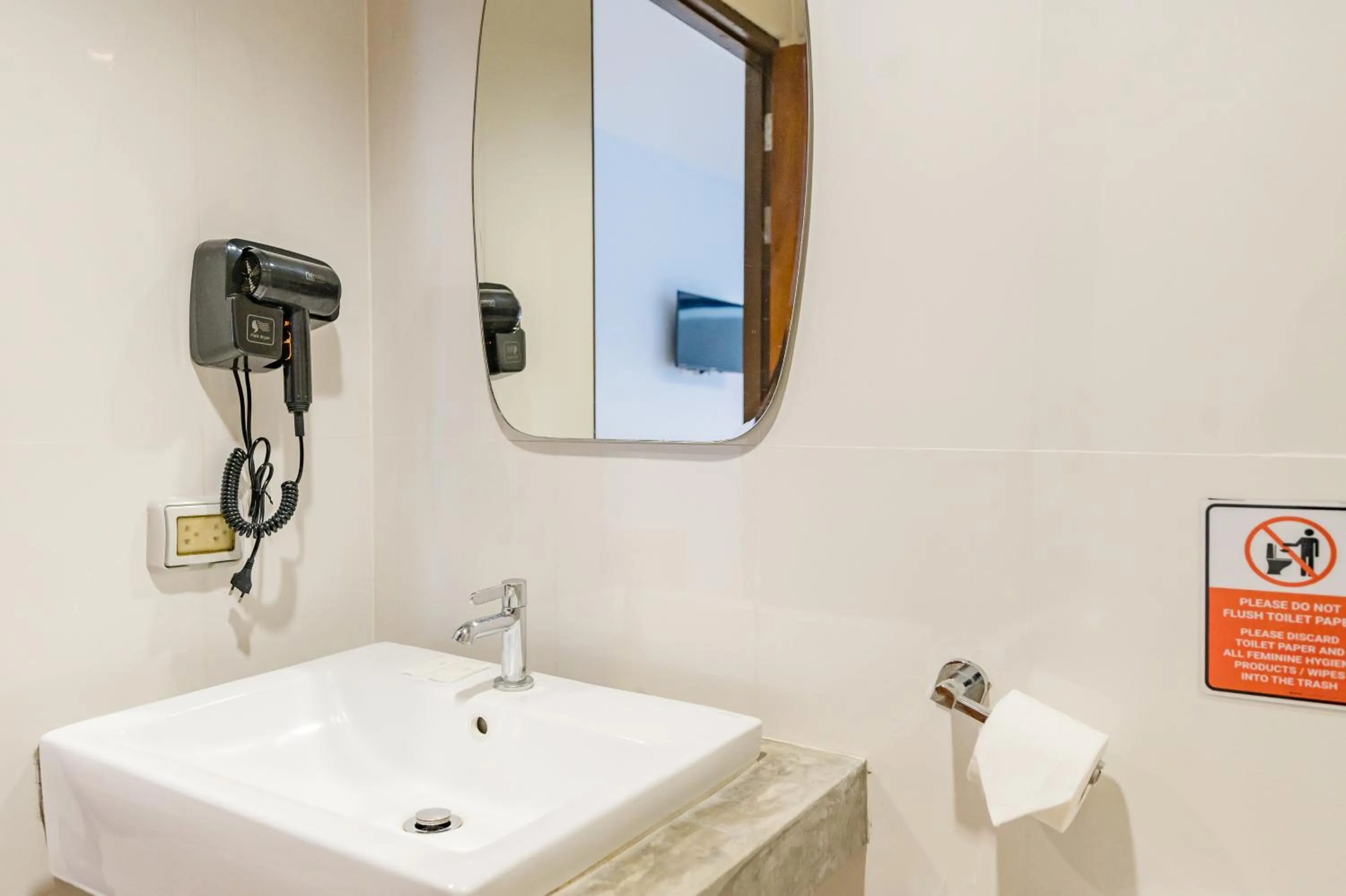 De Blue Sea Rawai Hotel