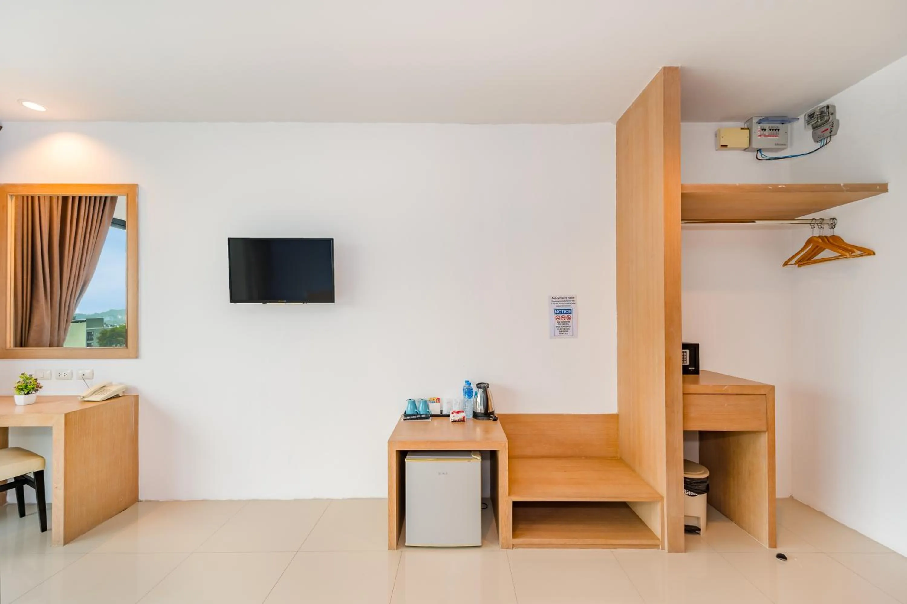 De Blue Sea Rawai Hotel