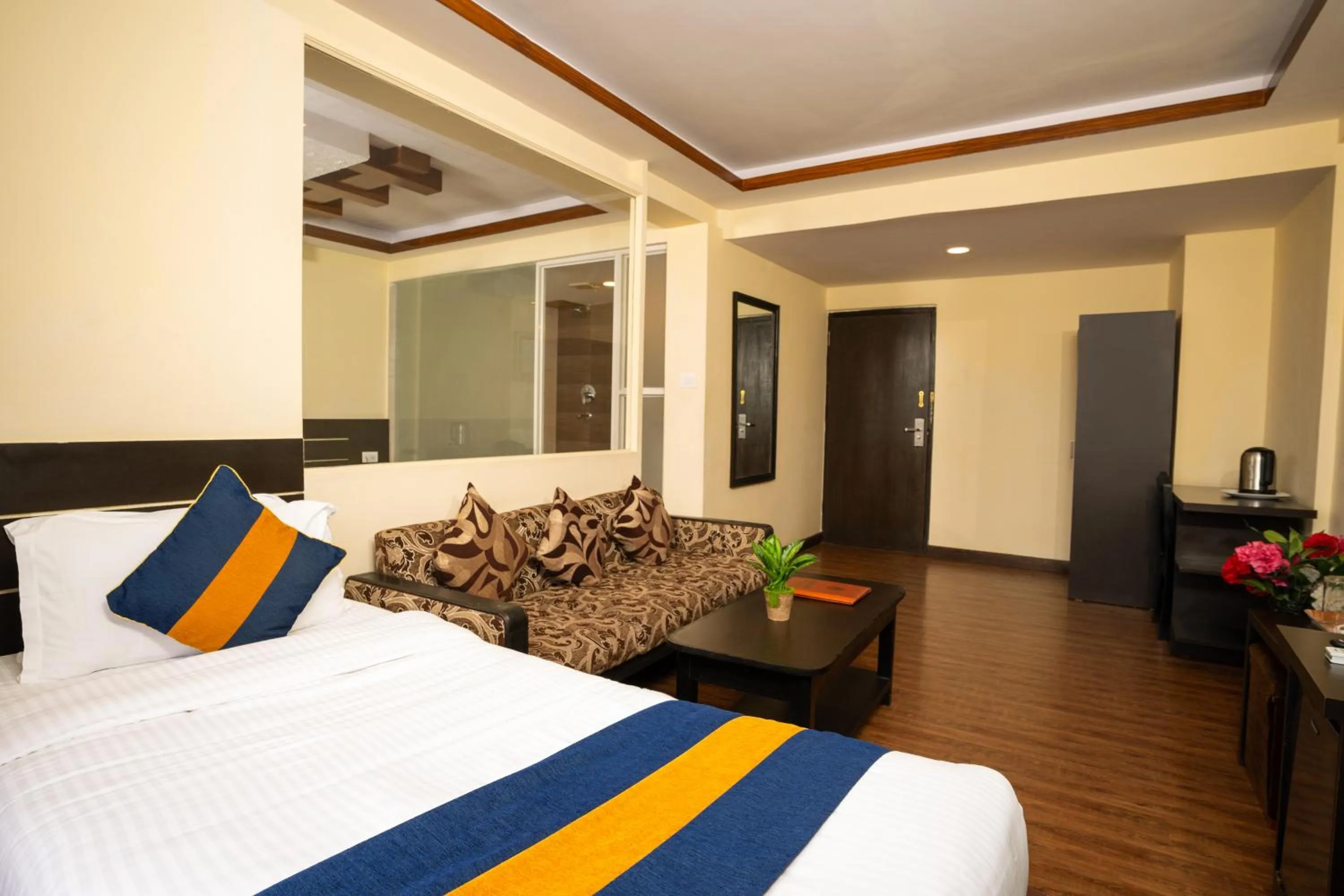 Bed in Norbulinka Boutique Hotel