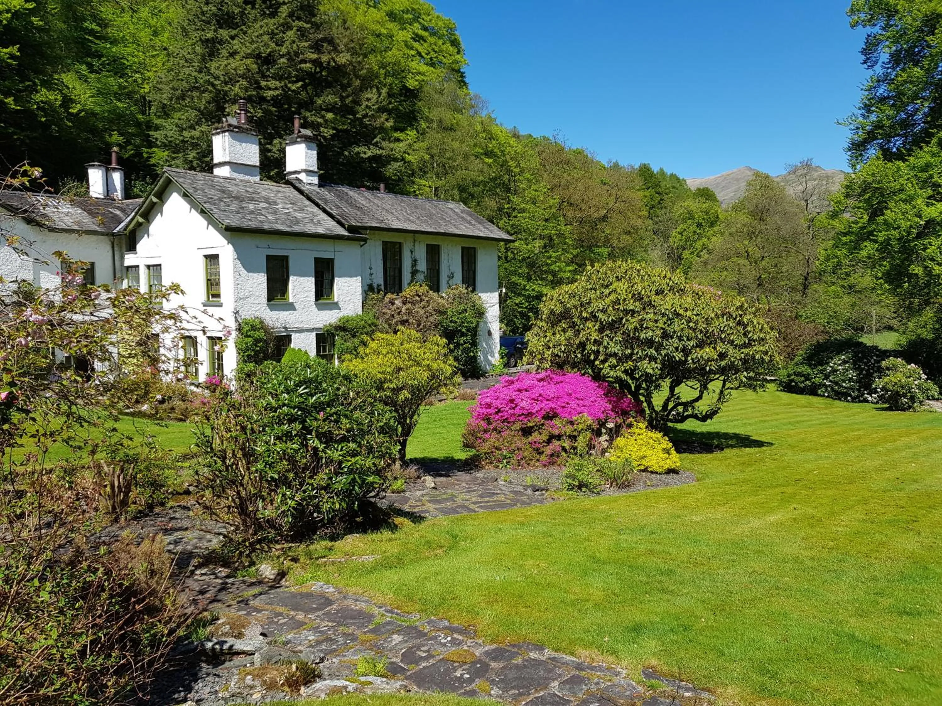 Garden view in Foxghyll Country House