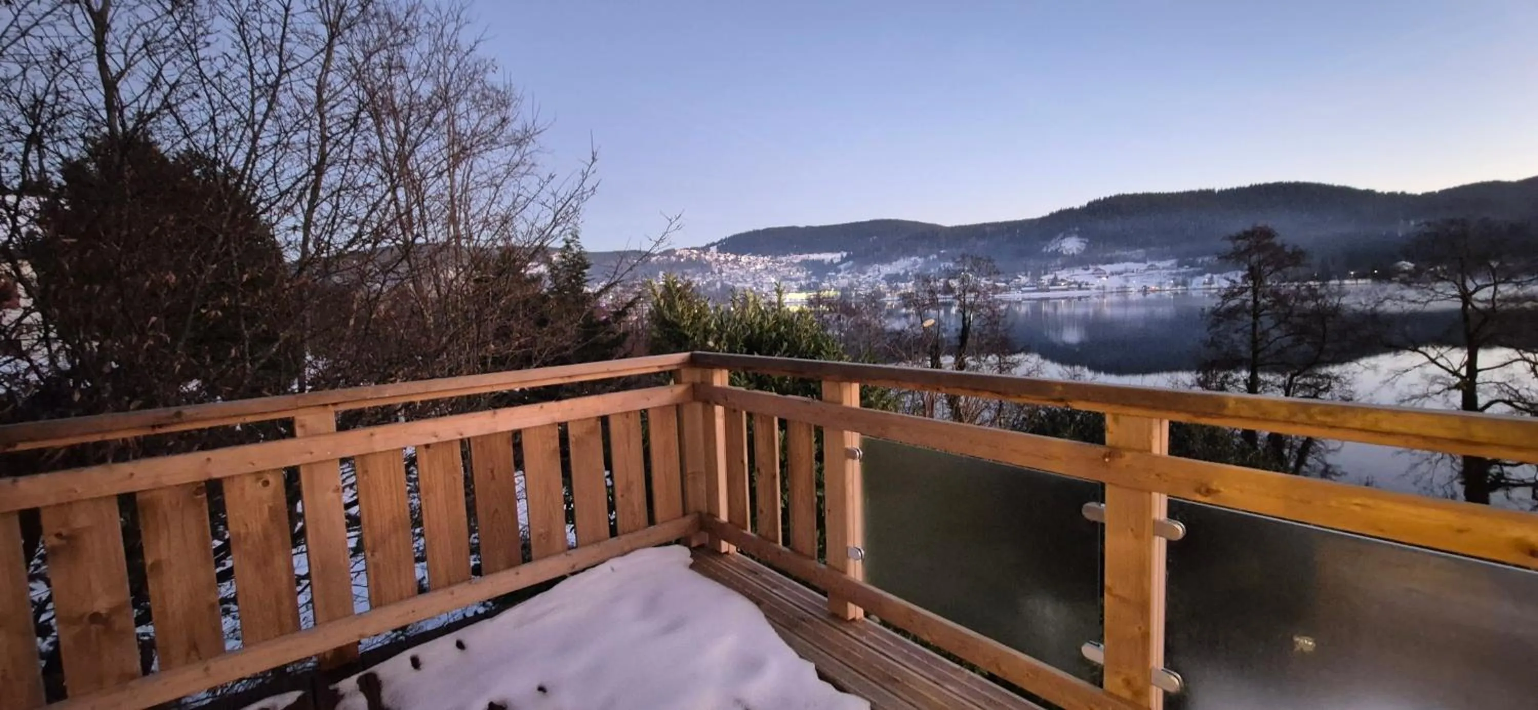 City view in L'Or du Lac