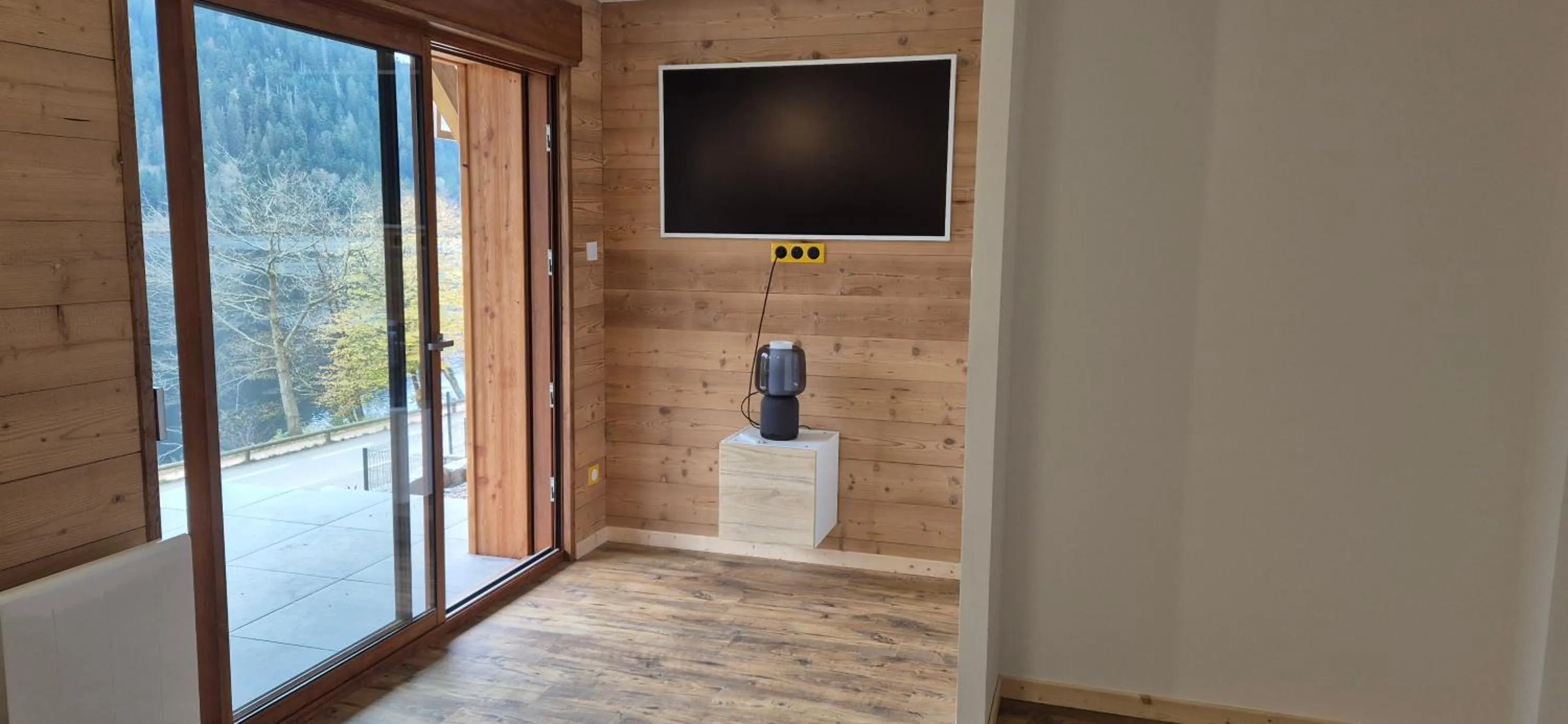 TV and multimedia in L'Or du Lac