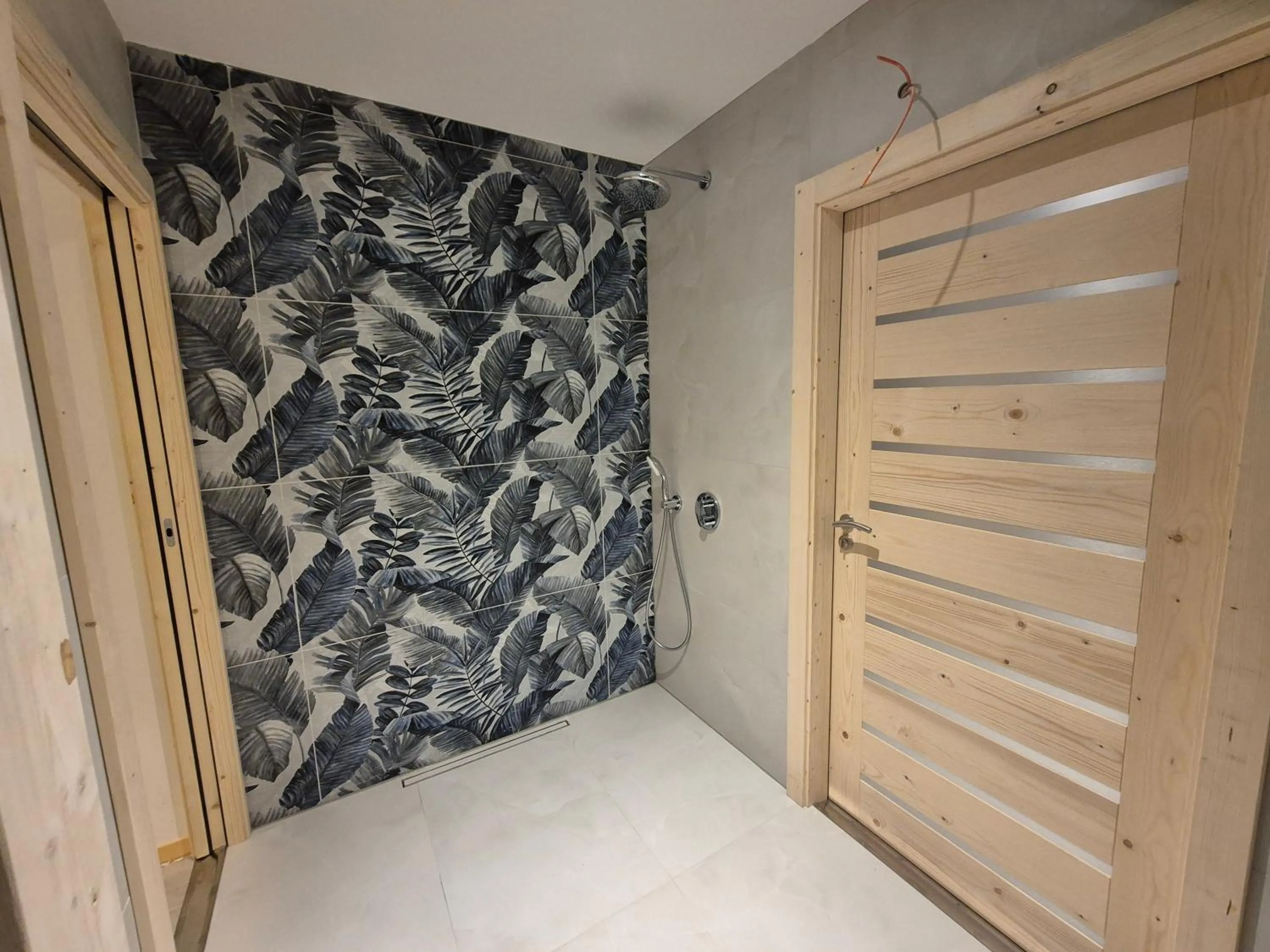 Shower in L'Or du Lac