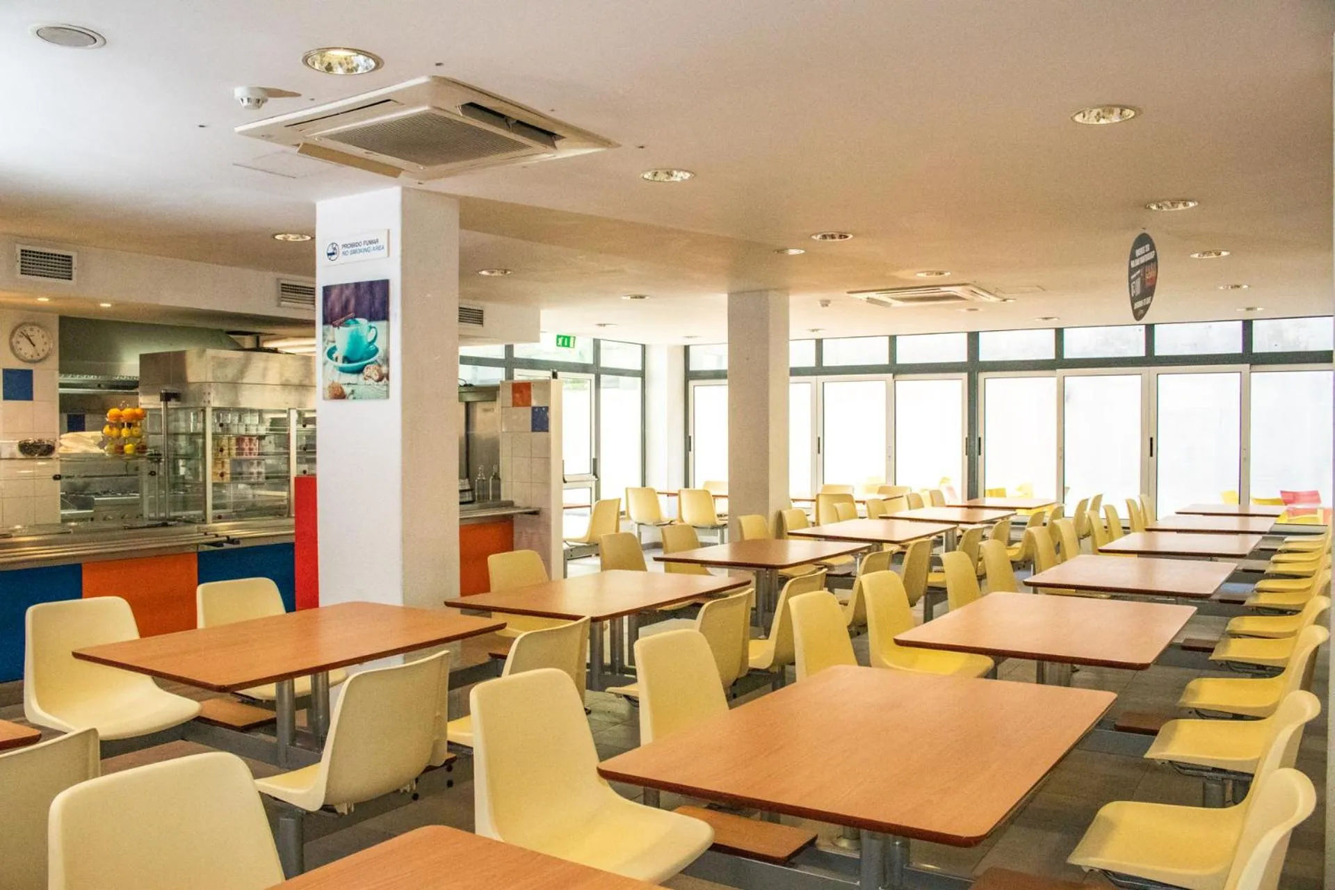 Restaurant/places to eat in HI Lisboa - Pousada de Juventude