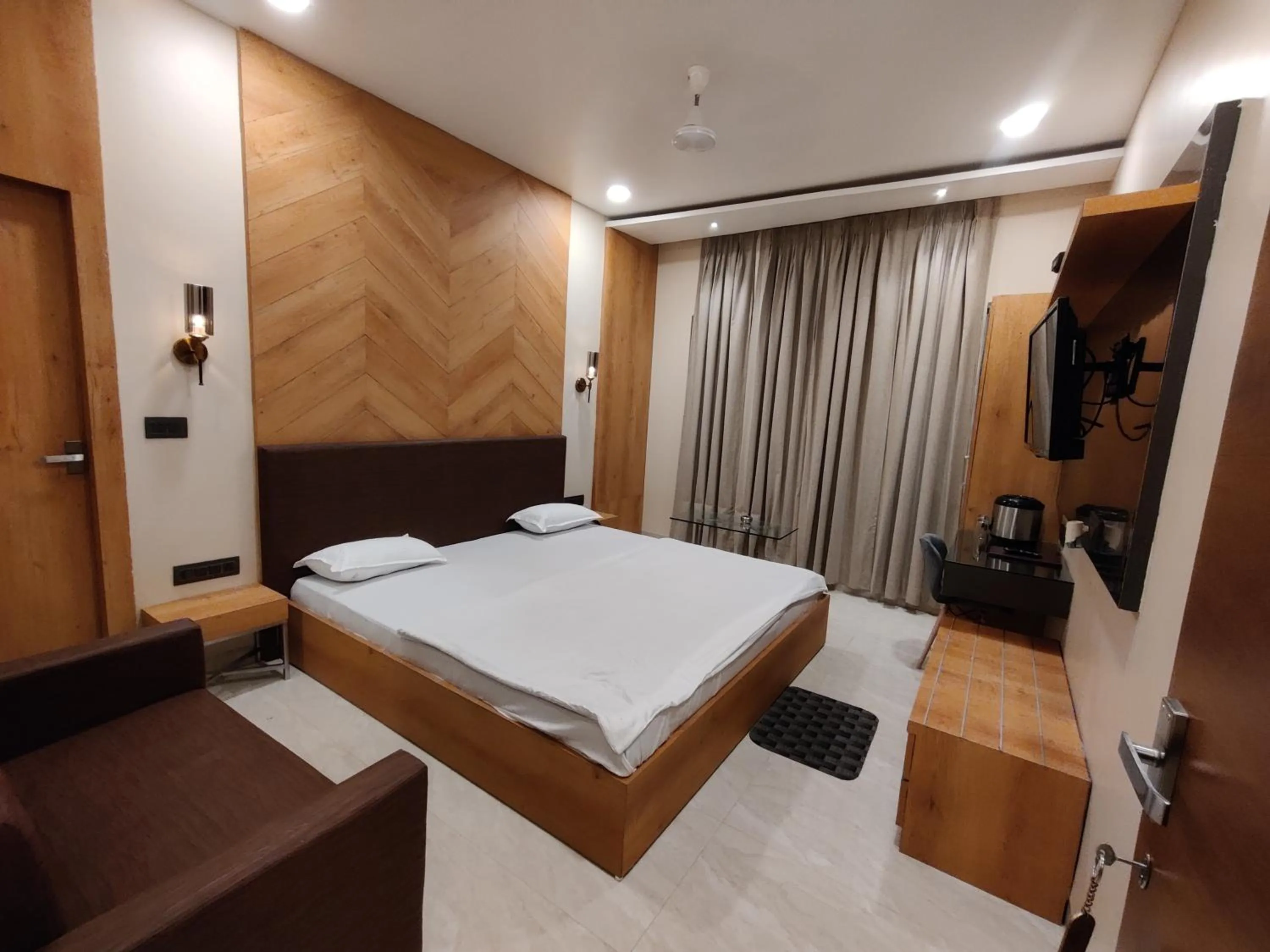 Photo of the whole room, Bed in Hotel utkarsh