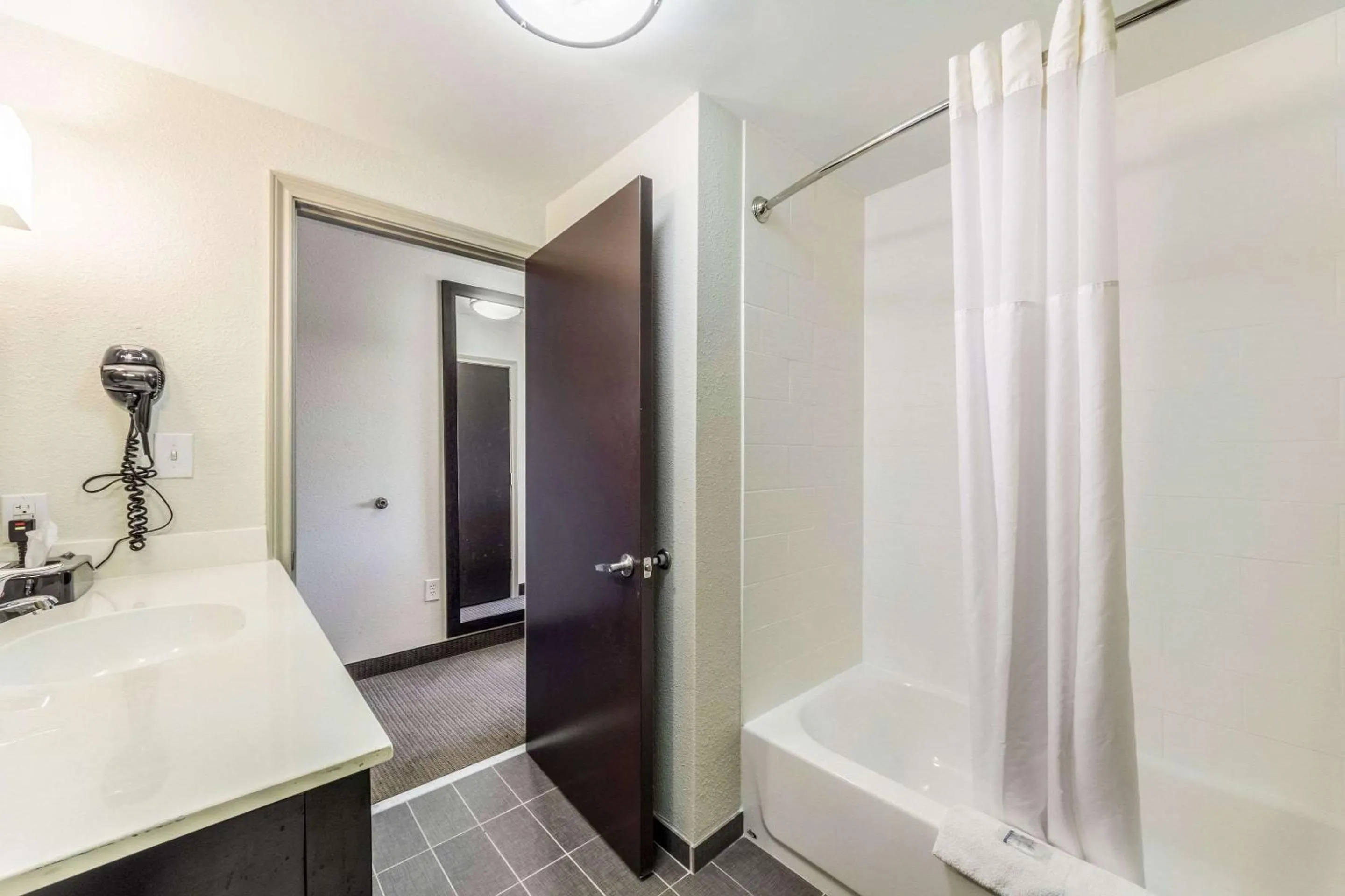 Bedroom in Sleep Inn & Suites