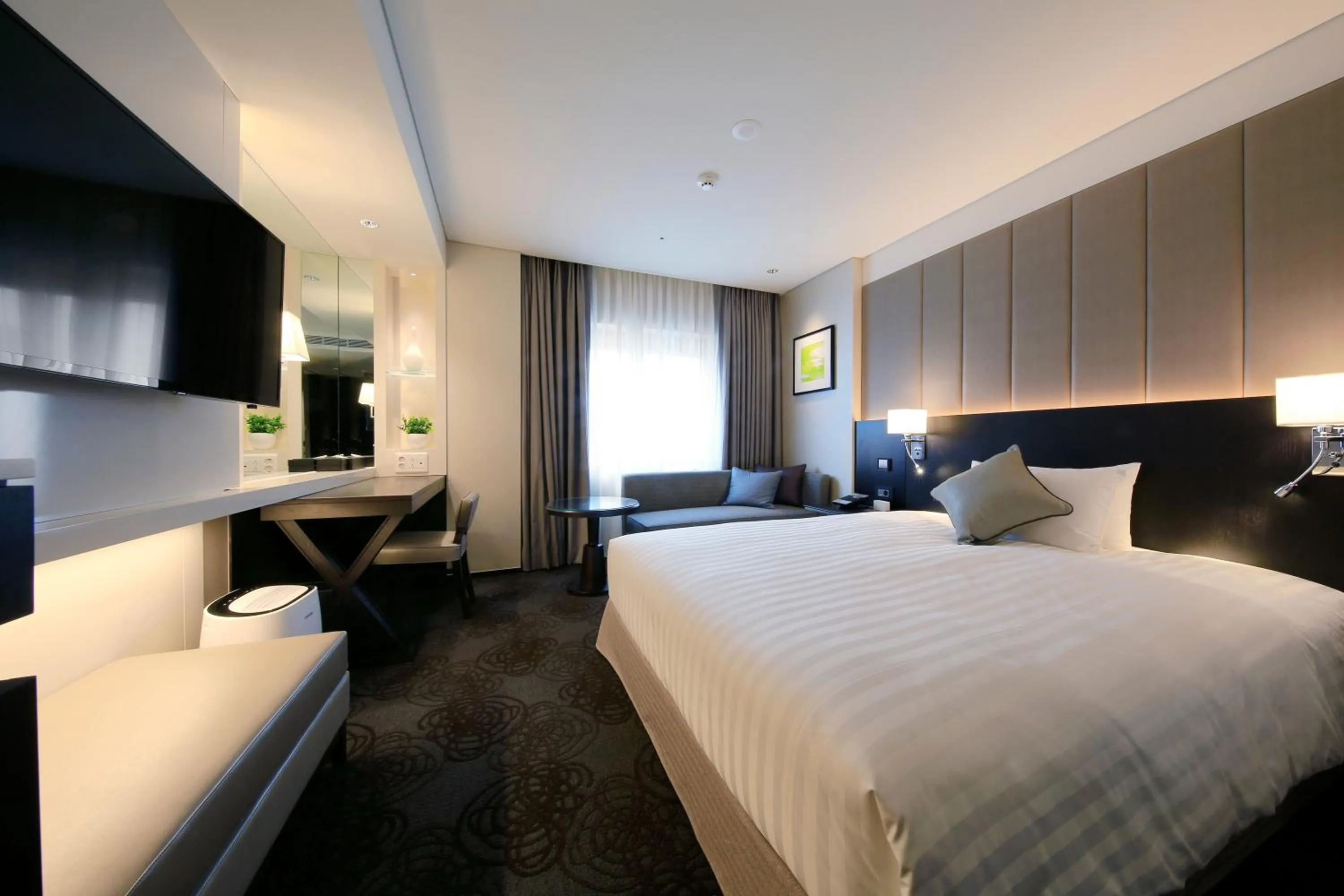 Bed in Solaria Nishitetsu Hotel Seoul Myeongdong - Renovated in 2025