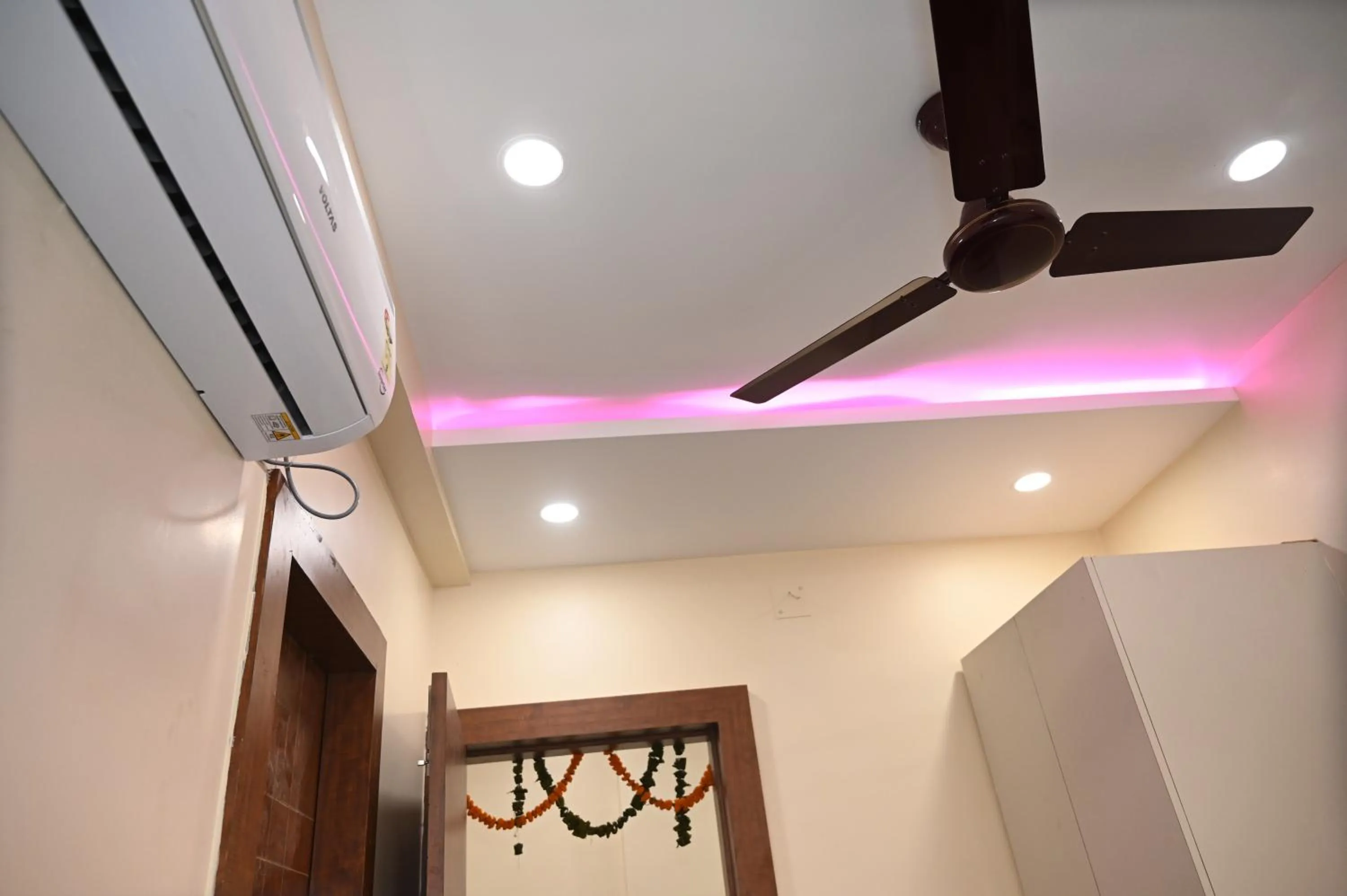 air conditioner in Hotel Royal Radiant