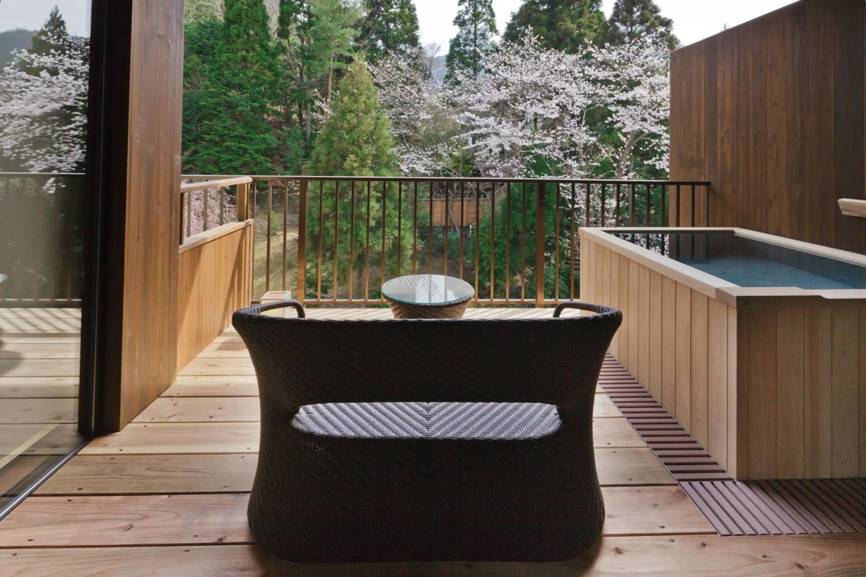 Hot Spring Bath in Kyo Yunohana Resort Suisen