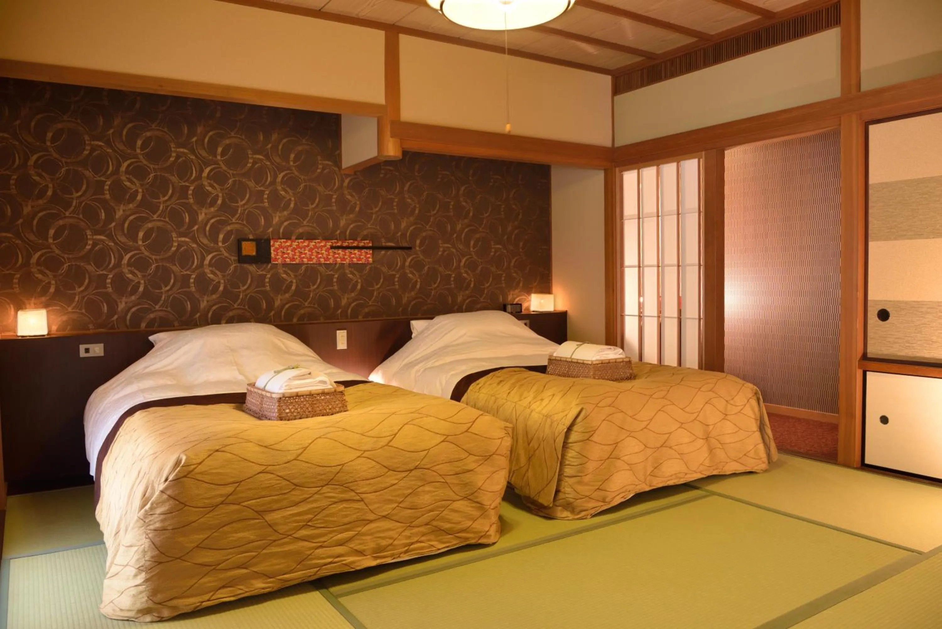 Bed in Kyo Yunohana Resort Suisen
